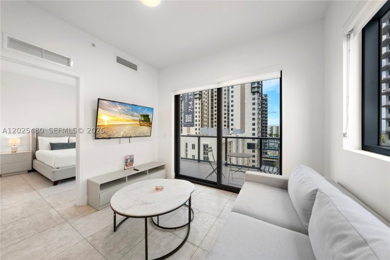 Condo for sale at Smart Brickell Residences 1202