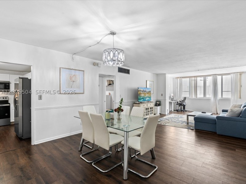 Condo for sale at Carriage Club North 222