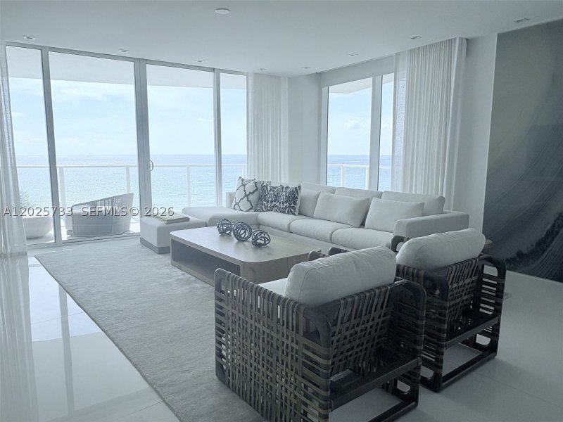 Condo for sale at Apogee Beach Hollywood 501