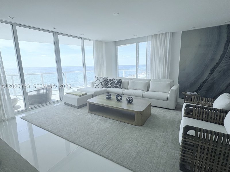 Condo for sale at Apogee Beach Hollywood 501