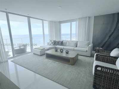 Comprar apartamento no Apogee Beach Hollywood 501