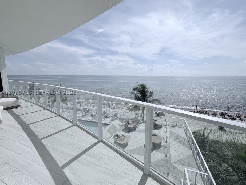 Condo for sale at Apogee Beach Hollywood 501