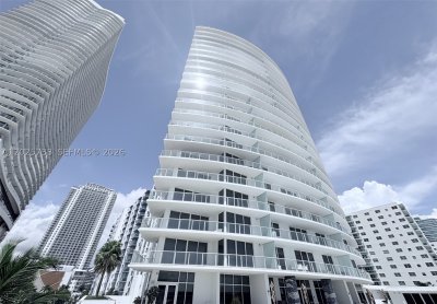 Apogee Beach Hollywood Apt #501