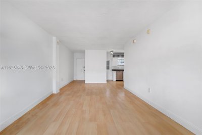 Comprar apartamento en Lincoln Towers B402