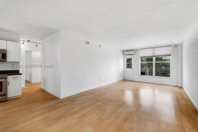Comprar apartamento en Lincoln Towers B402
