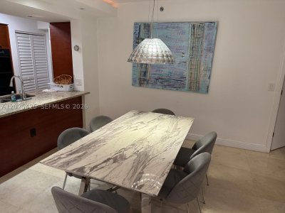 Aluguel de apartamento no Beach Club Two 1404