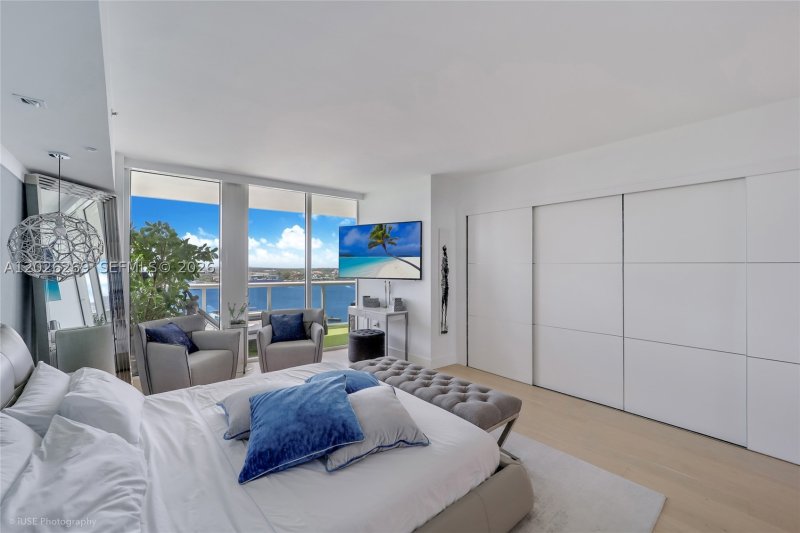 Property photo # 8