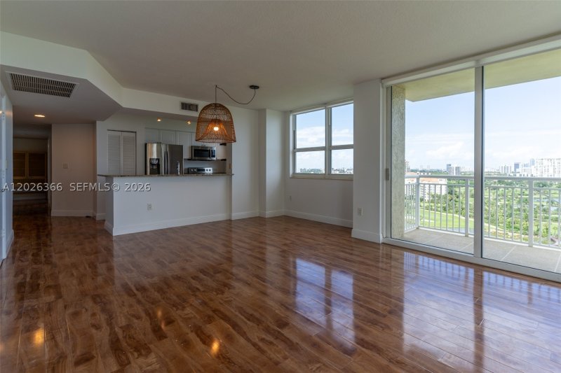 Alquiler de apartamento en Turnberry On The Green 1603