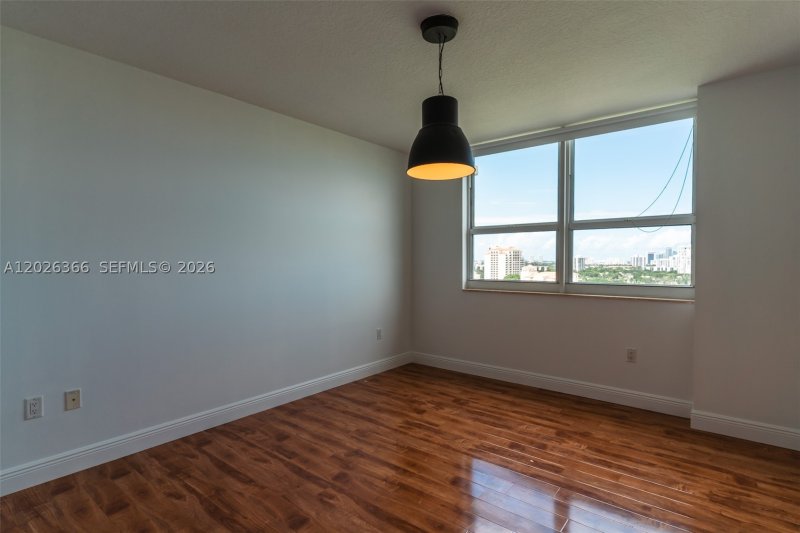 Alquiler de apartamento en Turnberry On The Green 1603