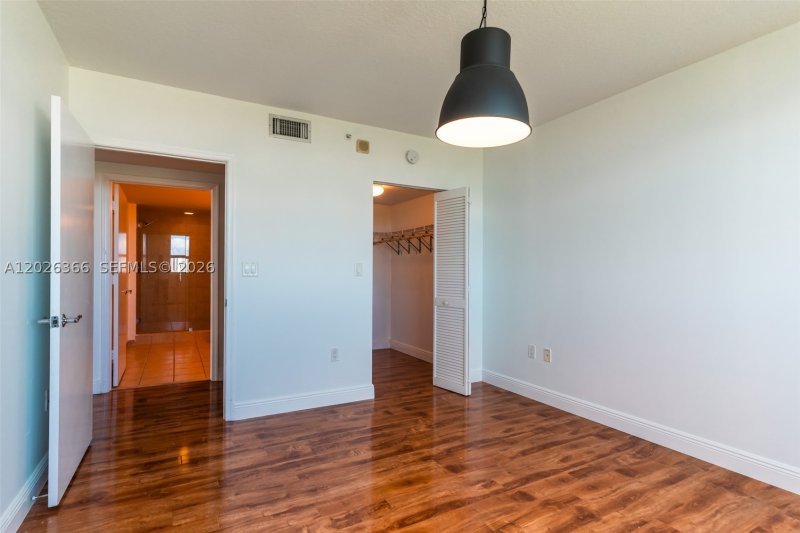 Alquiler de apartamento en Turnberry On The Green 1603