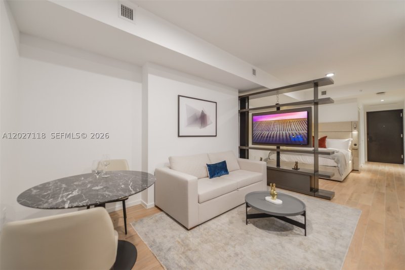 Property photo # 6