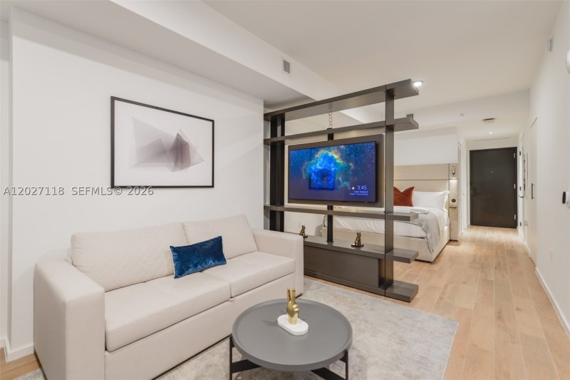 Property photo # 7