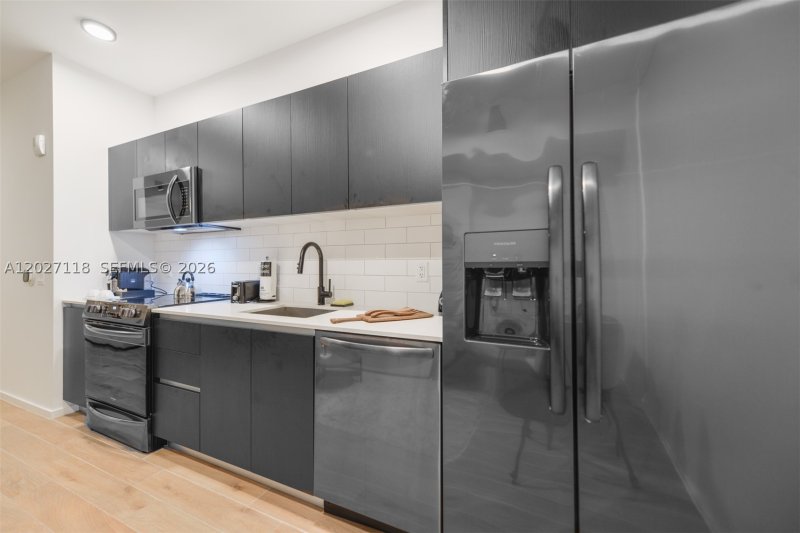 Property photo # 9
