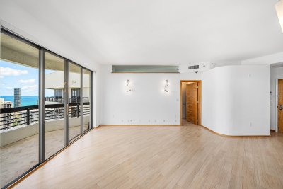 Comprar apartamento en Mystic Pointe 400