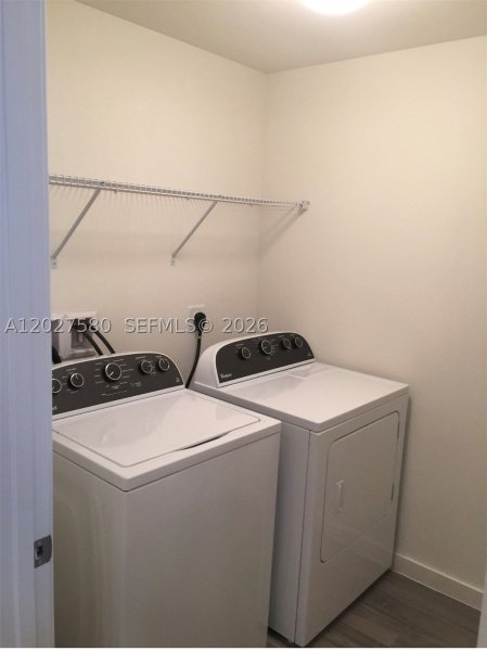 Comprar apartamento no Nine at Mary Brickell Village 2005