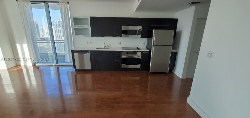 Apartment for rent at The Ivy 2705