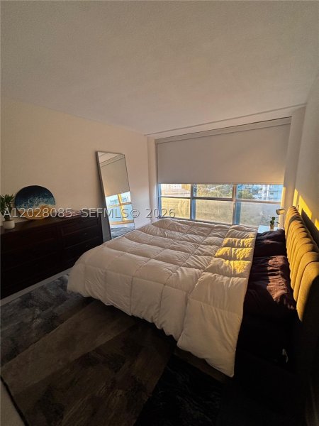Apartment for rent at King Cole 811