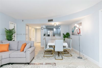 Aluguel de apartamento no Britannia at Quadomain 404