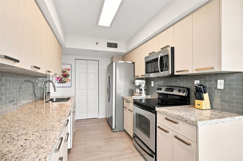 Property photo # 4