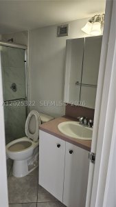 Aluguel de apartamento no Avant Garde 408