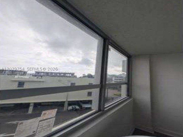 Condo for sale at Flamingo 310S