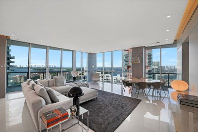 Continuum II North Apt #2903