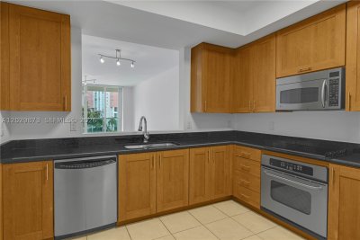 Comprar apartamento en Aventura Marina 503