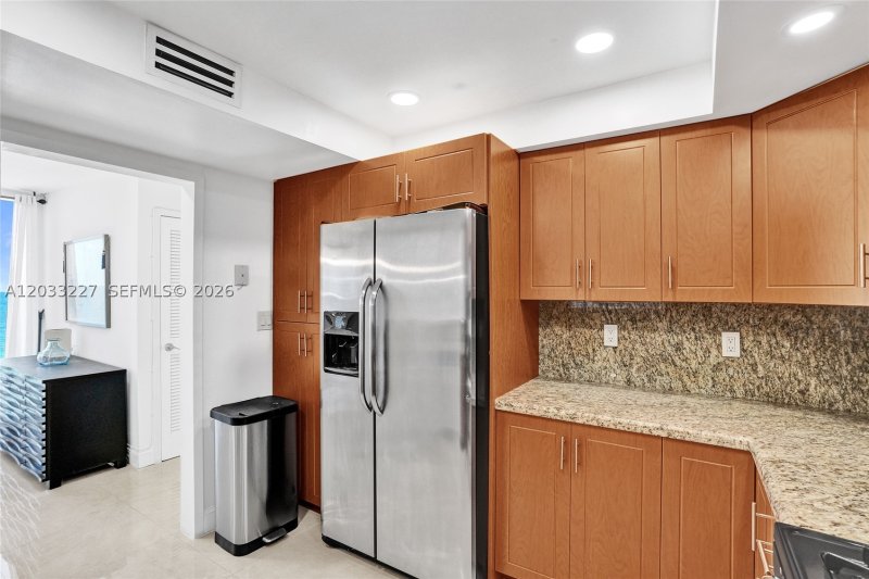 Condo for sale at Parker Plaza Estates 821