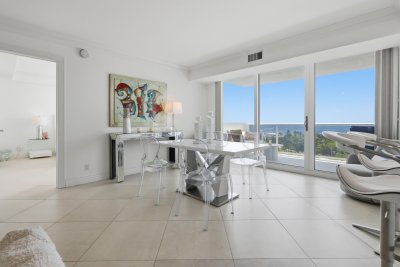 Alquiler de apartamento en Embassy Towers 10c