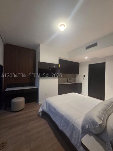 Aluguel de apartamento no E11EVEN Hotel & Residences 2208