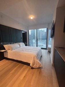 Aluguel de apartamento no E11EVEN Hotel & Residences 2208