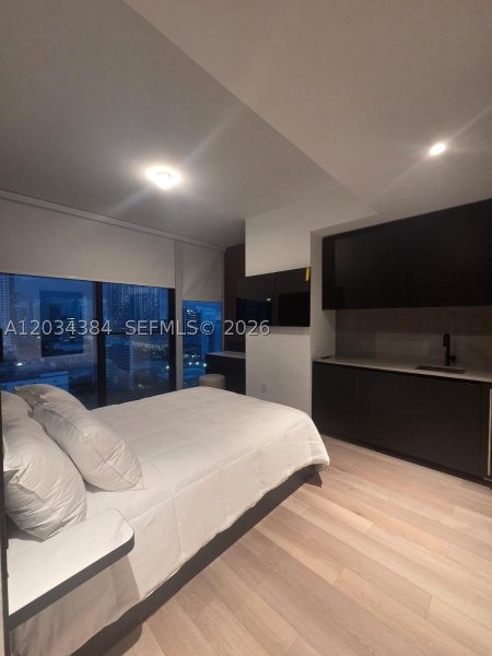 Alquiler de apartamento en E11EVEN Hotel & Residences 2208