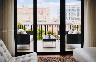 Comprar apartamento no 100 Andalusia 402