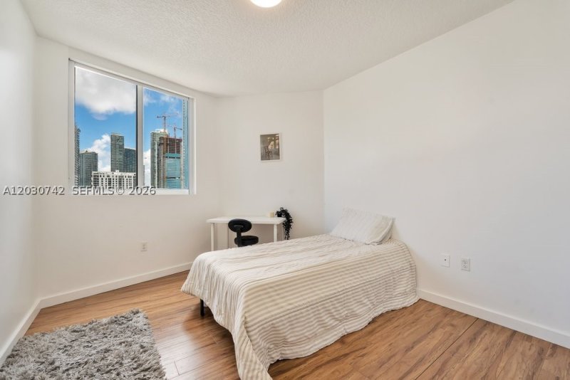 Apartment for rent at 23 Biscayne Bay 1406