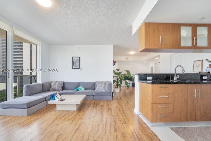 Apartment for rent at 23 Biscayne Bay 1406