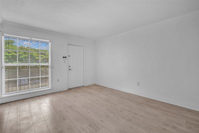 Aluguel de apartamento no Virginia Pointe 24