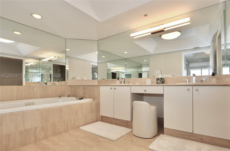Apartment for rent at 7000 Williams Island 2605