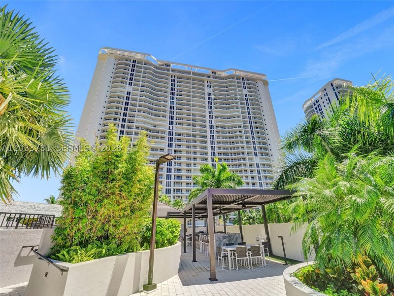 Apartment for rent at 7000 Williams Island 2605