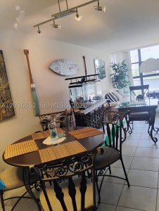 Comprar apartamento no 200 Leslie 324