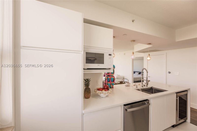Condo for sale at Turnberry On The Green 1903