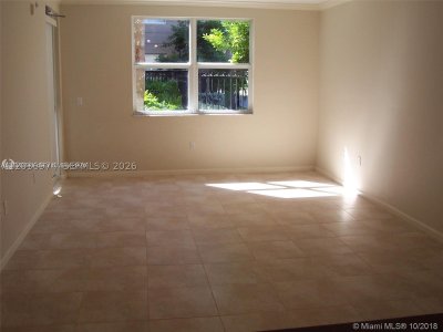 Alquiler de apartamento en Porto Bellagio 3113