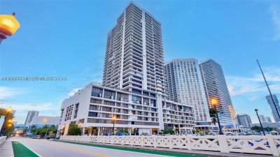 Comprar apartamento en The Venetia 17E