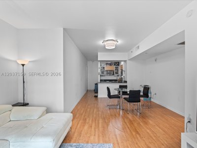 Comprar apartamento en The Plaza Tower I 501