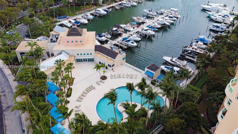Alquiler de apartamento en Aventura Marina 1101