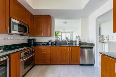 Aluguel de apartamento no Aventura Marina 1101