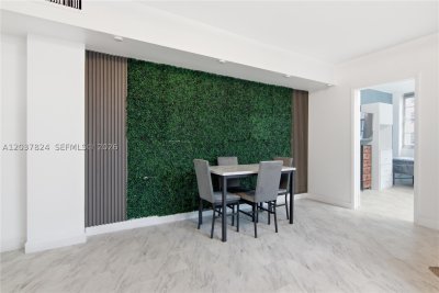 Aluguel de apartamento no Four Ambassadors 764