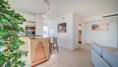 Alquiler de apartamento en IL Villaggio 902