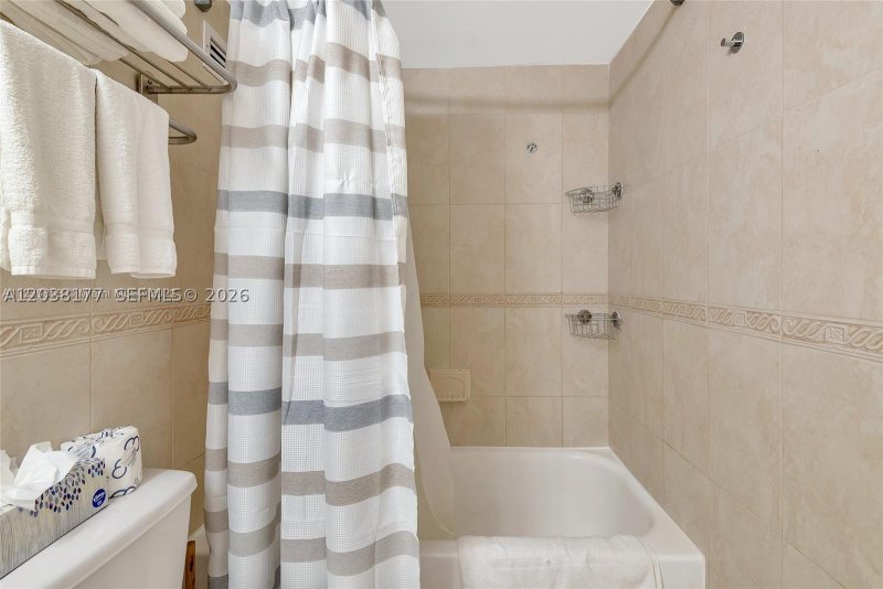 Comprar apartamento en Aventura Beach Club 1001