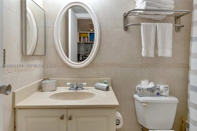 Comprar apartamento en Aventura Beach Club 1001