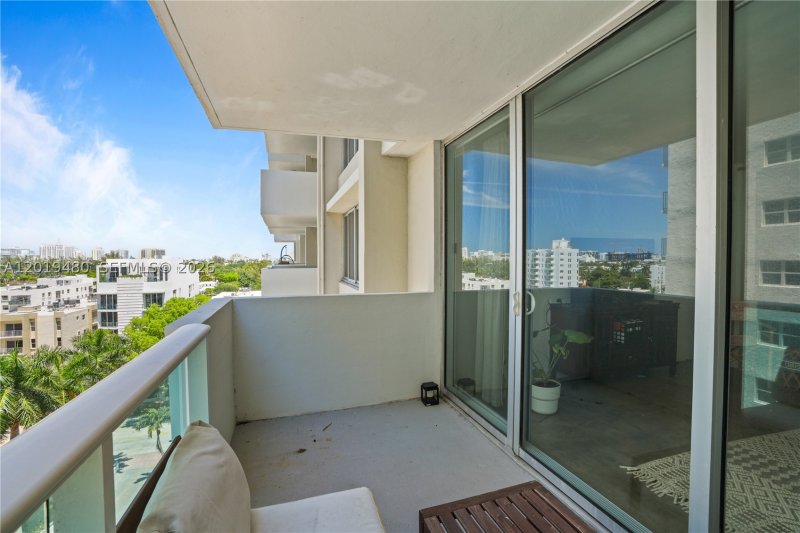 Comprar apartamento en Mirador North Tower 819